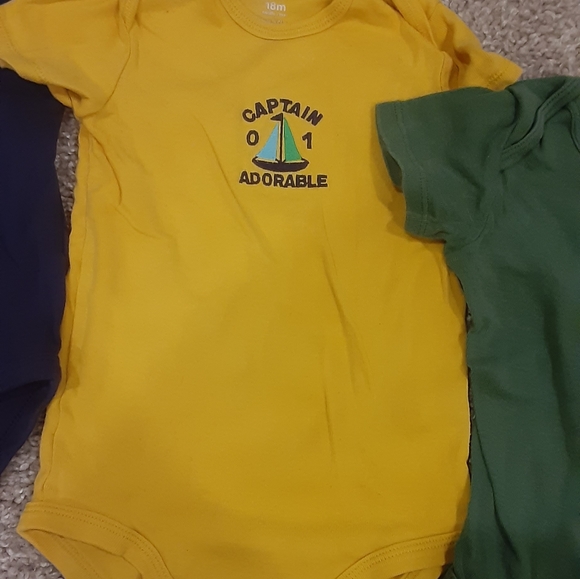 Carter's Onesies 18M Lot of 4 - Picture 5 of 10